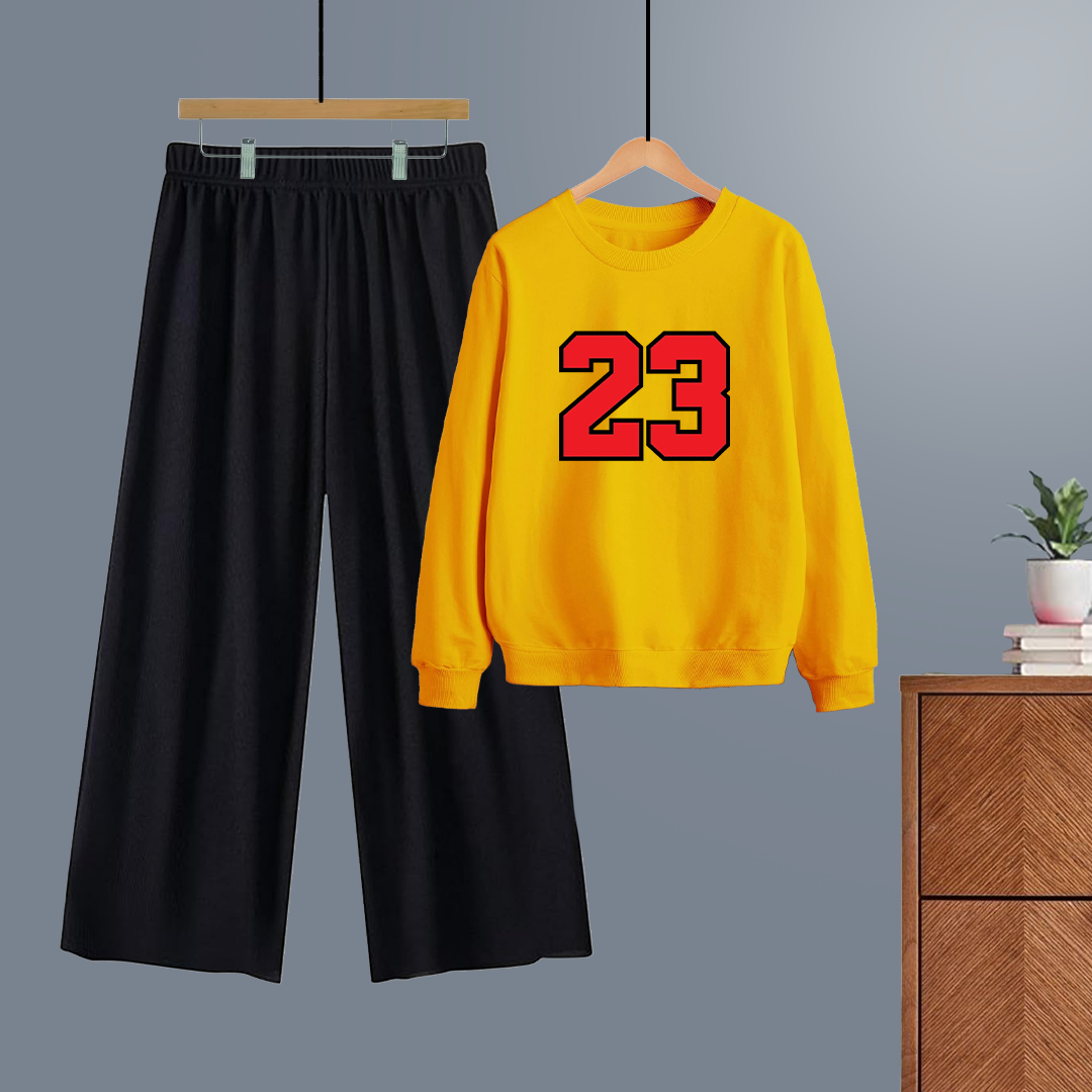 Winter tracksuit 23 sweatshirt with free size flapper