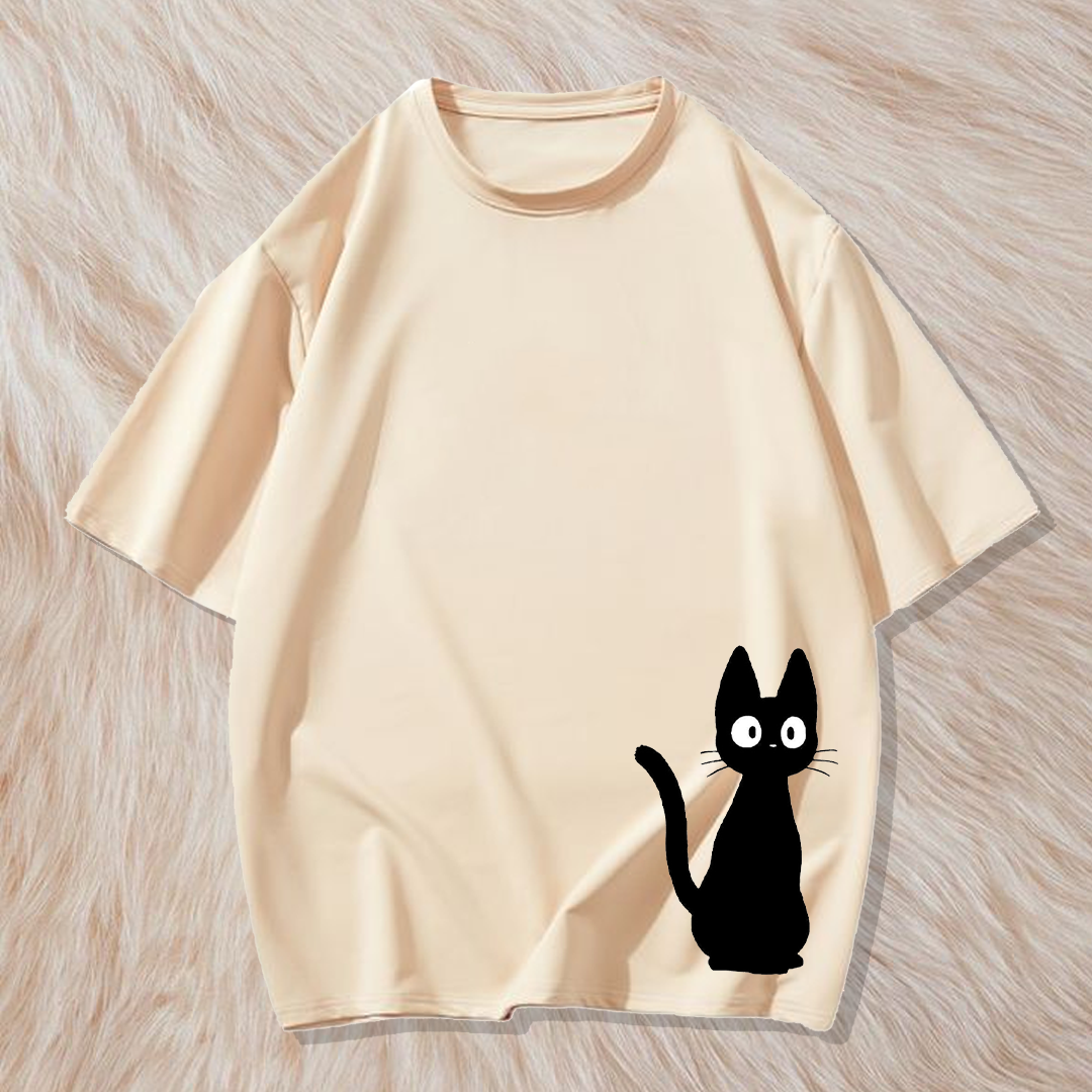 Black cat t shirt