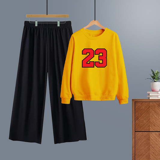 Winter tracksuit 23 sweatshirt with free size flapper