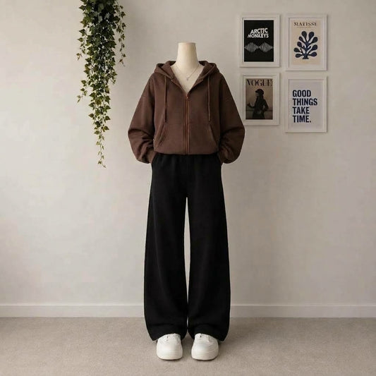 Brown Zipper With Black Flapper
