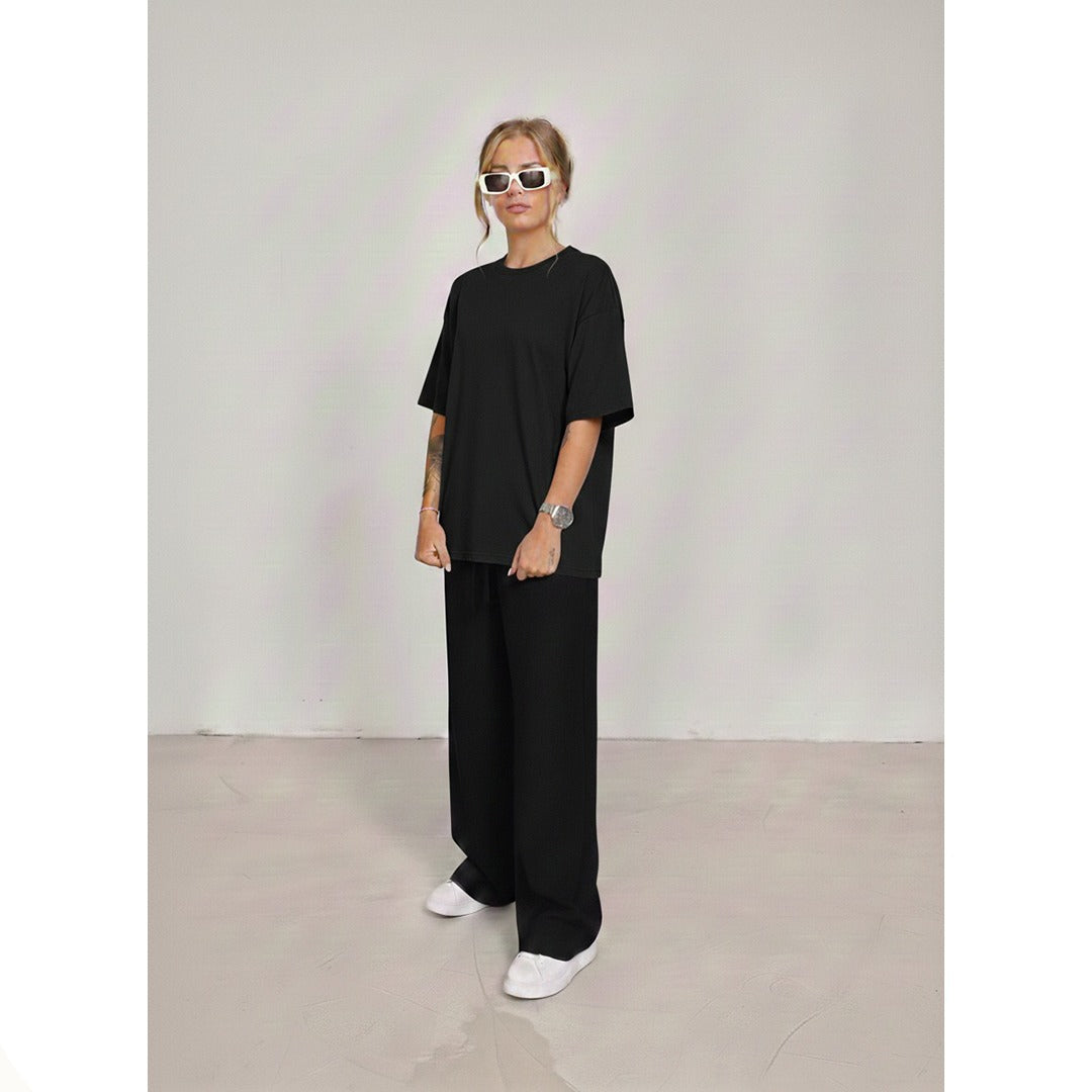 Oversized Tee With Black Flapper