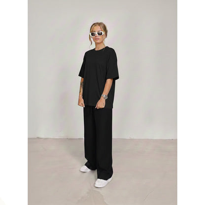 Oversized Tee With Black Flapper